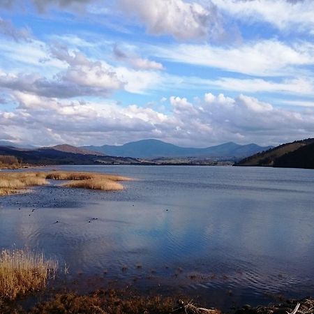 Khancoban Lakeside Caravan Park מראה חיצוני תמונה